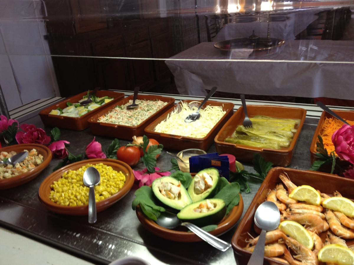 Hotel Restaurant La Garenne Tresserre Luaran gambar
